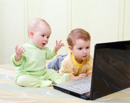 أهمية الكمبيوتر فى حياة طفلك